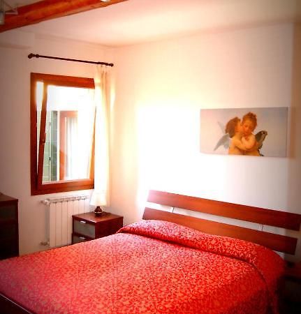 Venice Resorts Rum bild